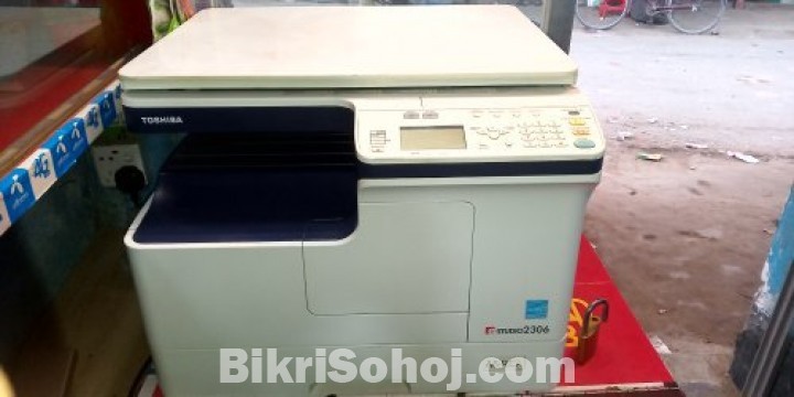 Toshiba estudio 2306 photocopier
