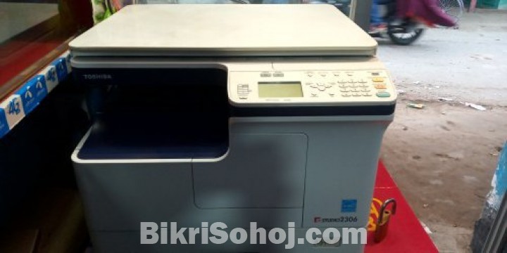 Toshiba estudio 2306 photocopier