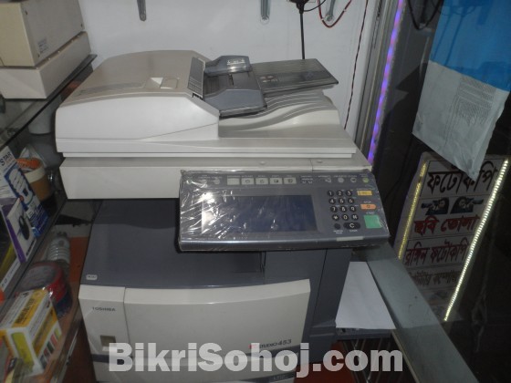 TOSHIBA 452