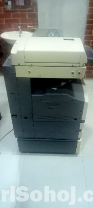 Toshiba photocopy machine Estudio 452