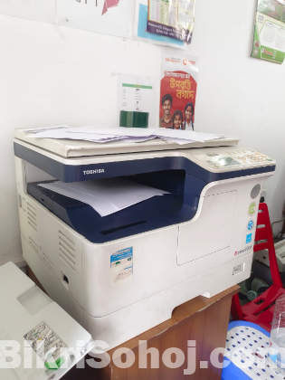 Toshiba Photocopy Machine