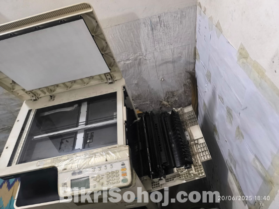 Studio Toshiba 2809A