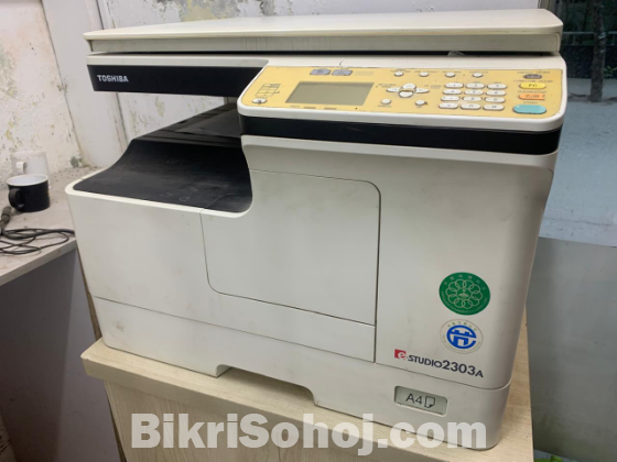 Toshiba estudio 2303A