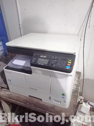e studio 2523A