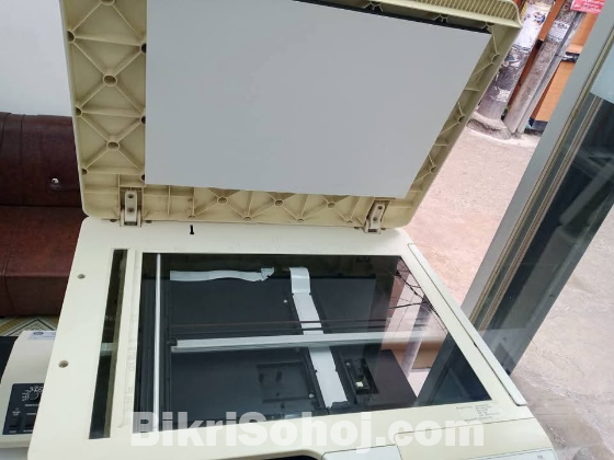 toshiba e studio 2303a photocopier