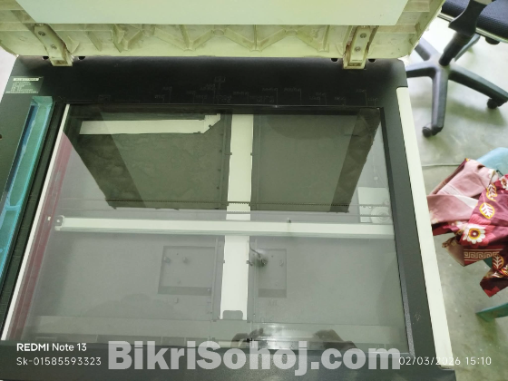 Tushiba 2523A ফটোকপি মেশিন।