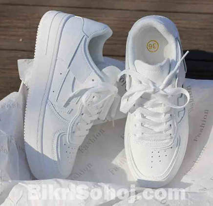 Ledies White Sneakers