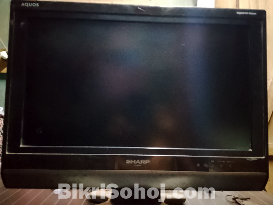 Sharp aquos (japanese monitor)