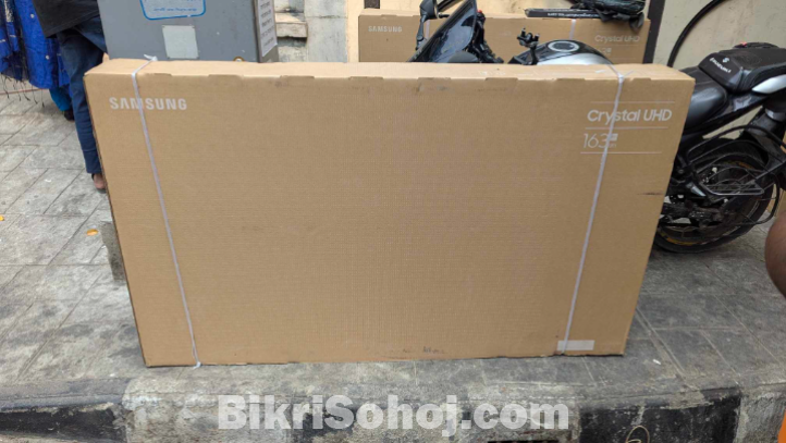 Samsung crystal 4k UHD 65 inch Smart LED TV