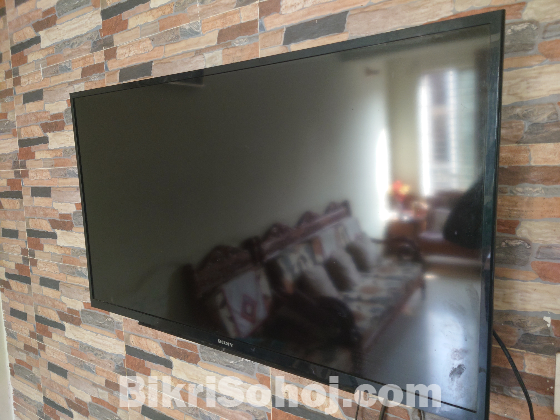 Sony Bravia 40 inch FHD TV - Non Smart