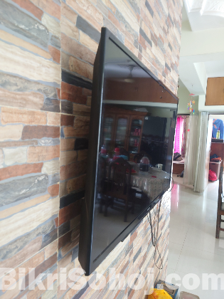 Sony Bravia 40 inch FHD TV - Non Smart