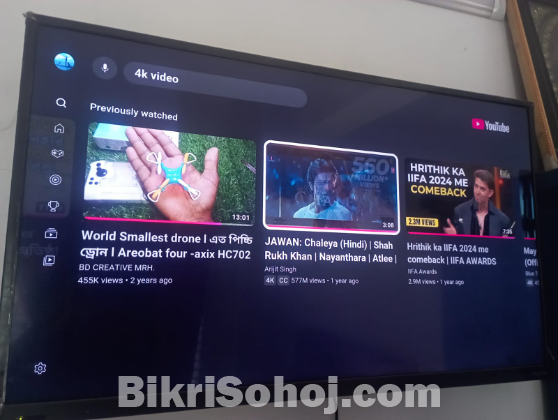 walton 43' smart tv.