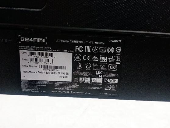 Broken Gigabyte G-24f 2 monitor