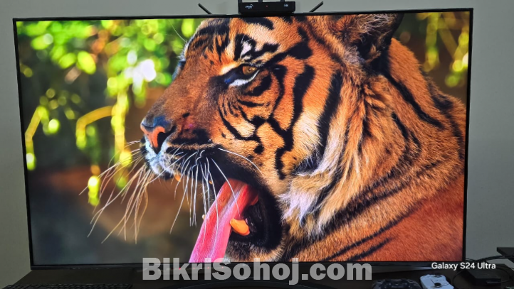 LG 65-inch 4K UHD Smart TV