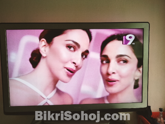 Philips 52 Inch TV