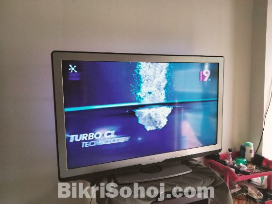 Philips 52 Inch TV