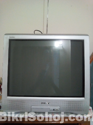 SONY Trinitron 21 inch colour TV