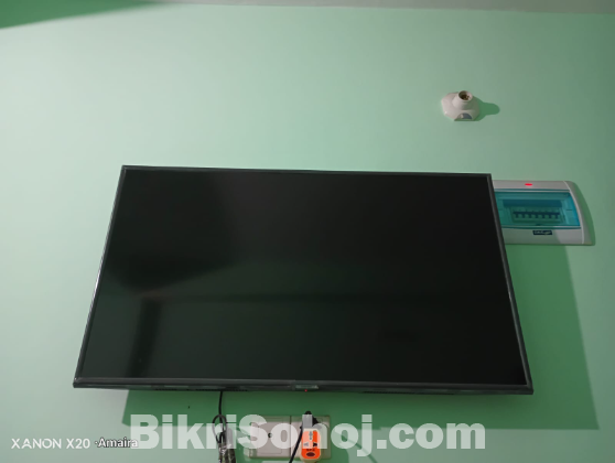 Samsung 43' Smart 4K UHD TV