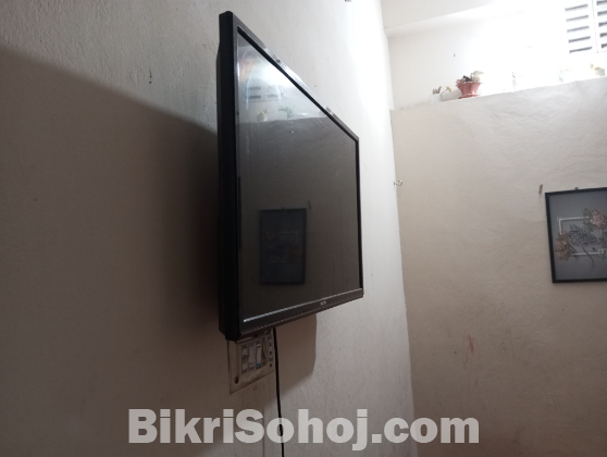 Walton TV 32 inch