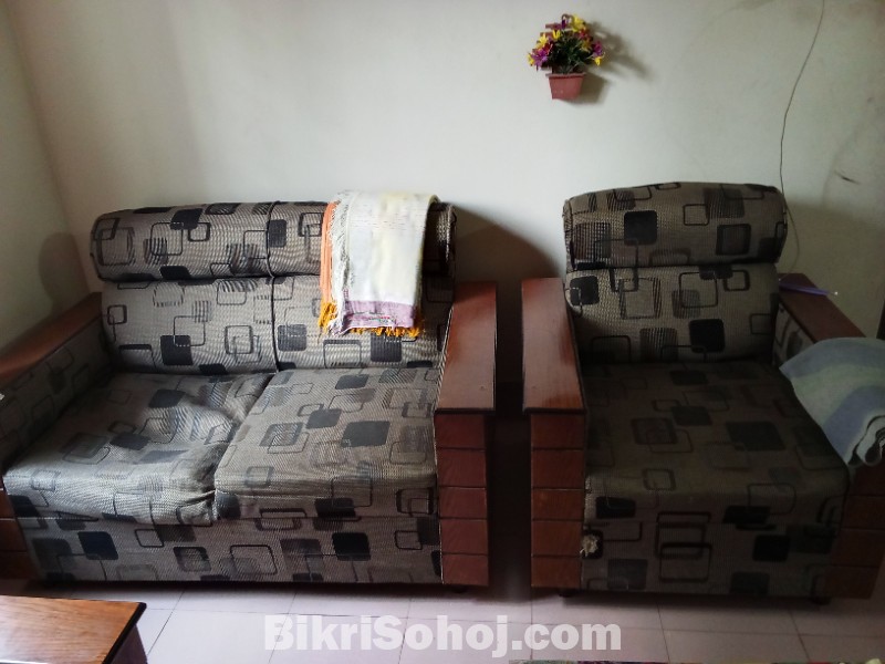 Sofa set
