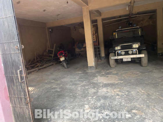 Garage