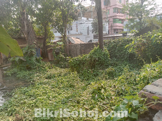 ৪ শতাংশ জমি বিক্রি হবে