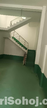 তিন তলা কম্পিলিট বাড়ি