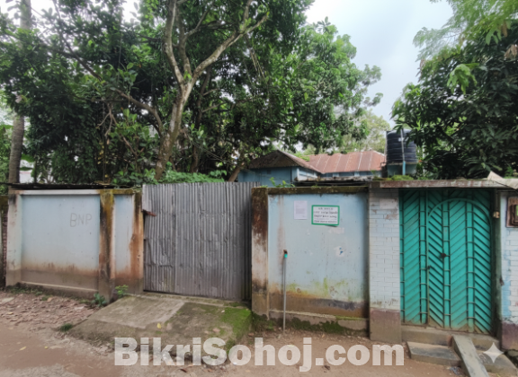 বাড়ীসহ জমি বিক্রি হবে