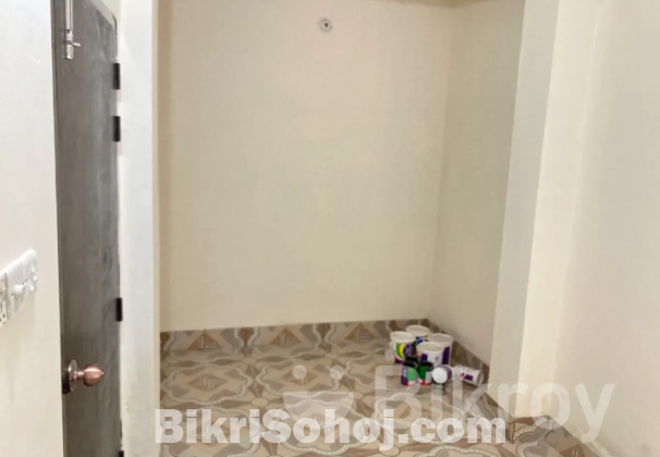 OFFICE/STORAGE/BACHELOR UNIT