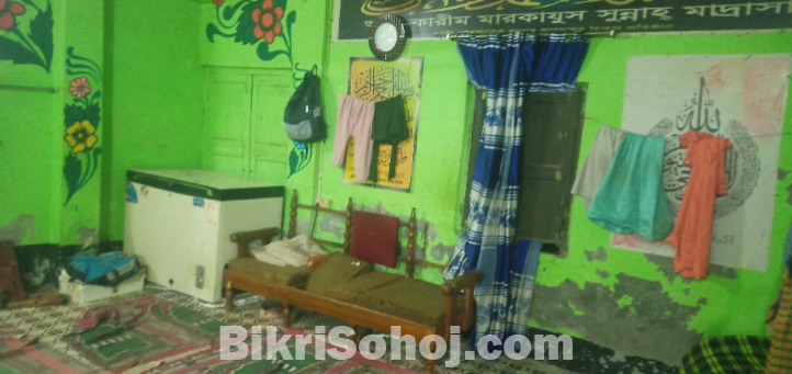 ঘর/গোডাউন ভাড়া