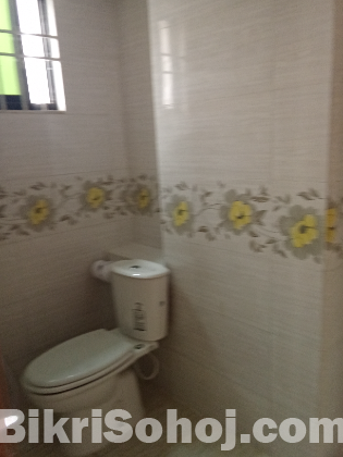 ১লা মে/জুন ২০২৬ ফ্যামিলি এপার্টমেন্ট ১২০০