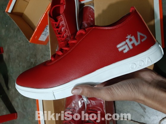 Chinese shoes red