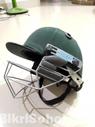 A good Condition Cricket Instruments