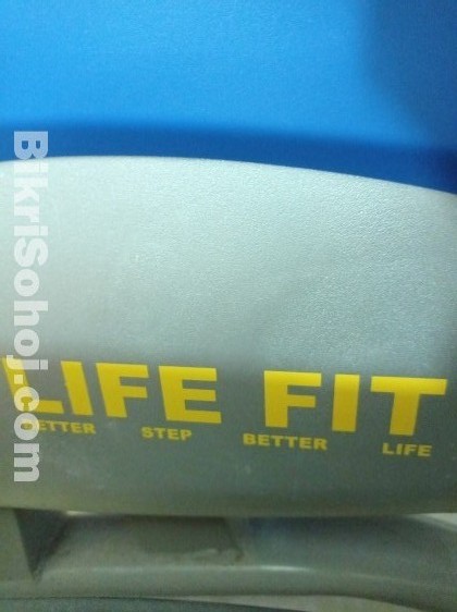 LIFE FIT GYM CYCLE
