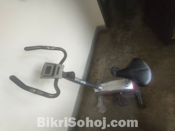Exercise Bike/ Cycle (ব্যায়ামের সাইকেল)