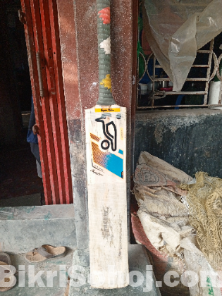 ফাইভ স্টার ব্যাট ( Bat )