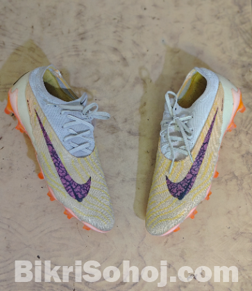 Football boots Nike phantom