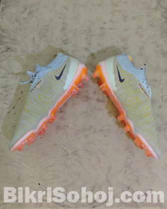 Football boots Nike phantom