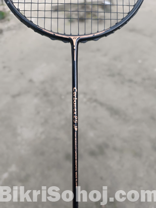 Badminton