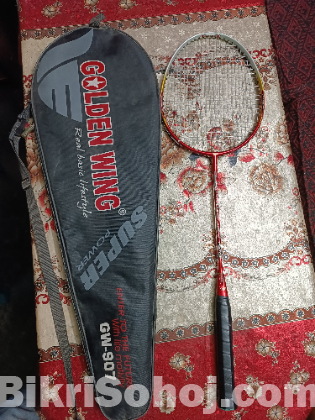 ব্যাডমিন্টন র‍্যাকেট