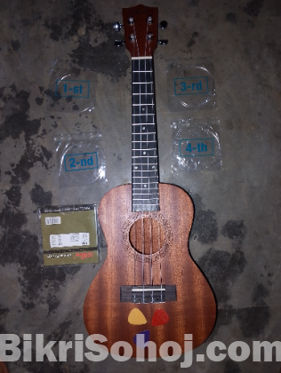Yamaha 24” Concert Size Ukulele