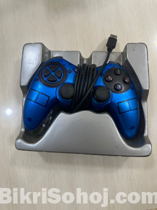 USB GAMEING CONTROLLER
