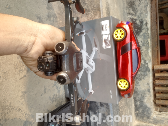 Dron V600