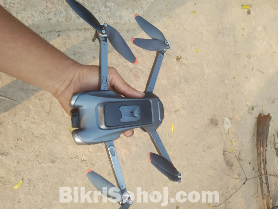Dron V600