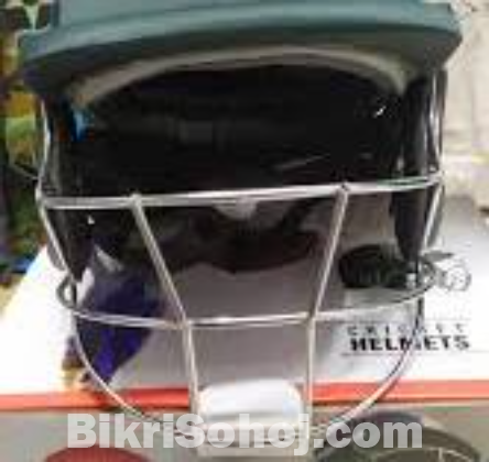 Cricket helmet