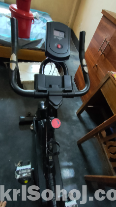 Exercise bike cycle
