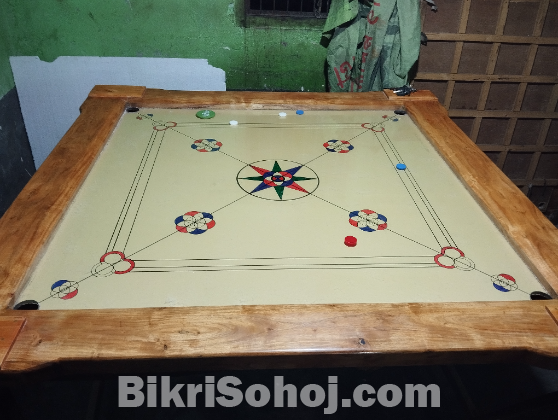 ক্যারাম বোর্ড
