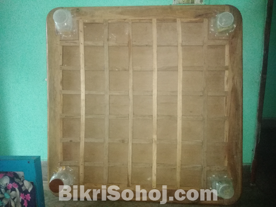 carrom board