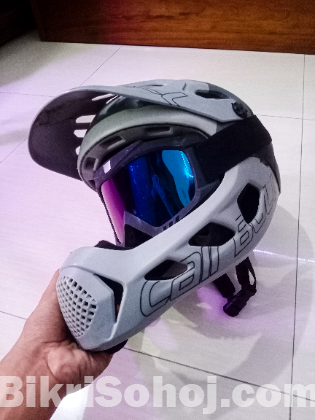 Carebull Alcross full face cycle helmet