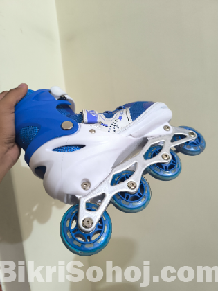 Skating shoes